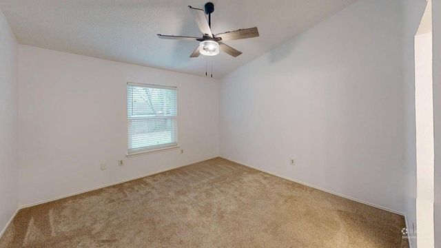 5503 Creek Valley Drive, Arlington, TX 76018