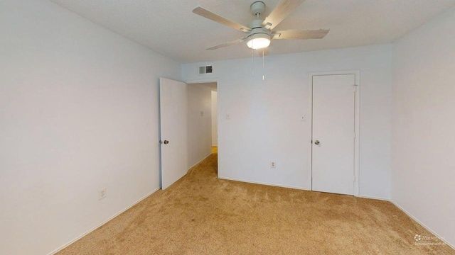 5503 Creek Valley Drive, Arlington, TX 76018