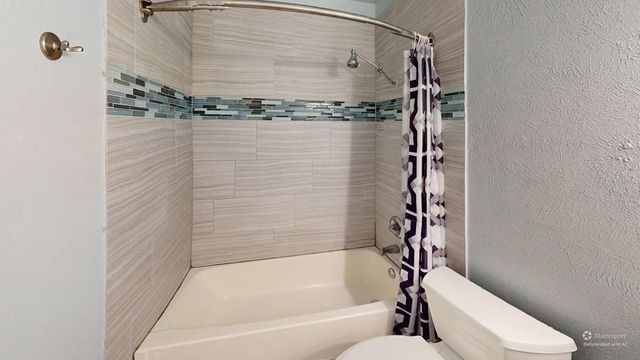 5503 Creek Valley Drive, Arlington, TX 76018