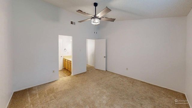 5503 Creek Valley Drive, Arlington, TX 76018