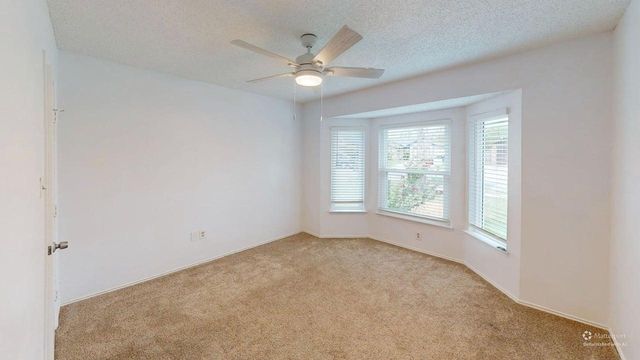 5503 Creek Valley Drive, Arlington, TX 76018