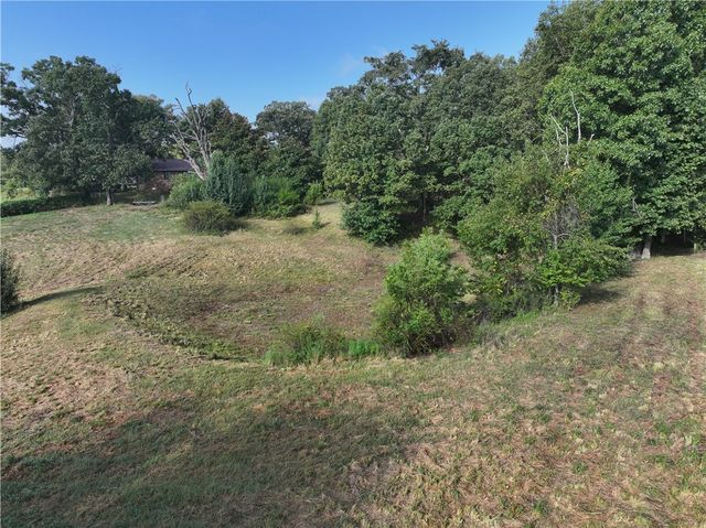 13150 S Pleasant Valley Road, Gentry, AR 72734