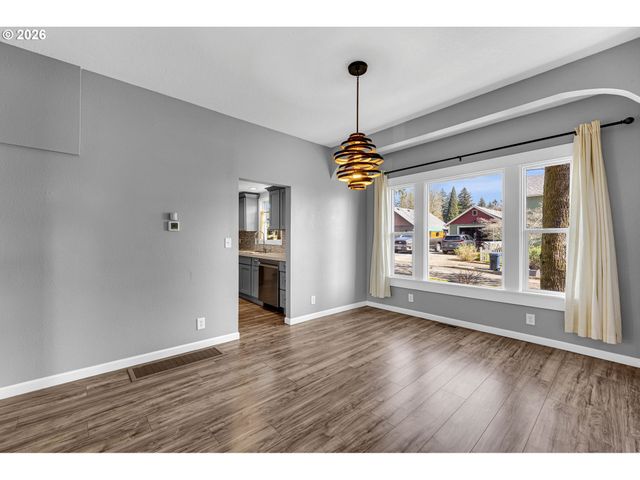 303 Nw 14TH Ave, Camas, WA 98607