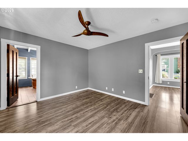 303 Nw 14TH Ave, Camas, WA 98607