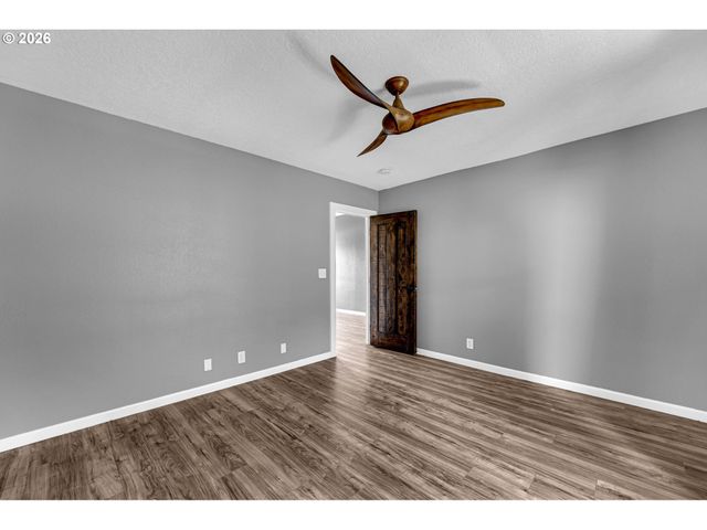 303 Nw 14TH Ave, Camas, WA 98607