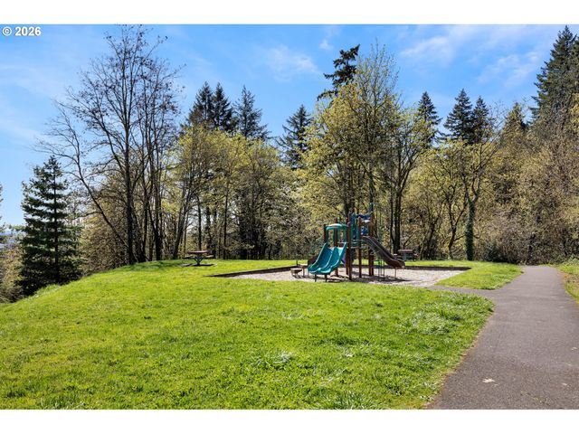 303 Nw 14TH Ave, Camas, WA 98607