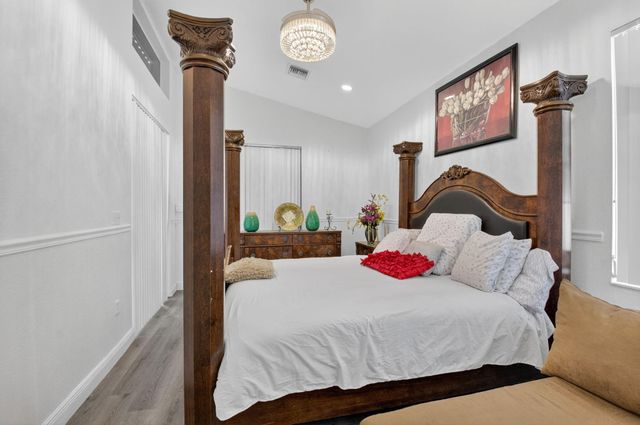 1023 Fairfax Cir, Boynton Beach, FL 33436