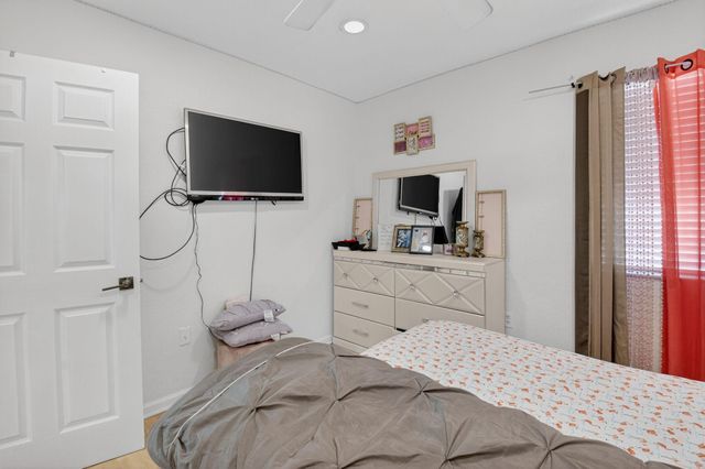 1023 Fairfax Cir, Boynton Beach, FL 33436