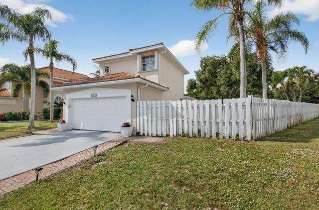 1023 Fairfax Cir, Boynton Beach, FL 33436