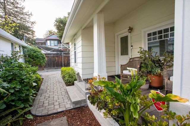 Stacia Street, Los Gatos, CA 95030