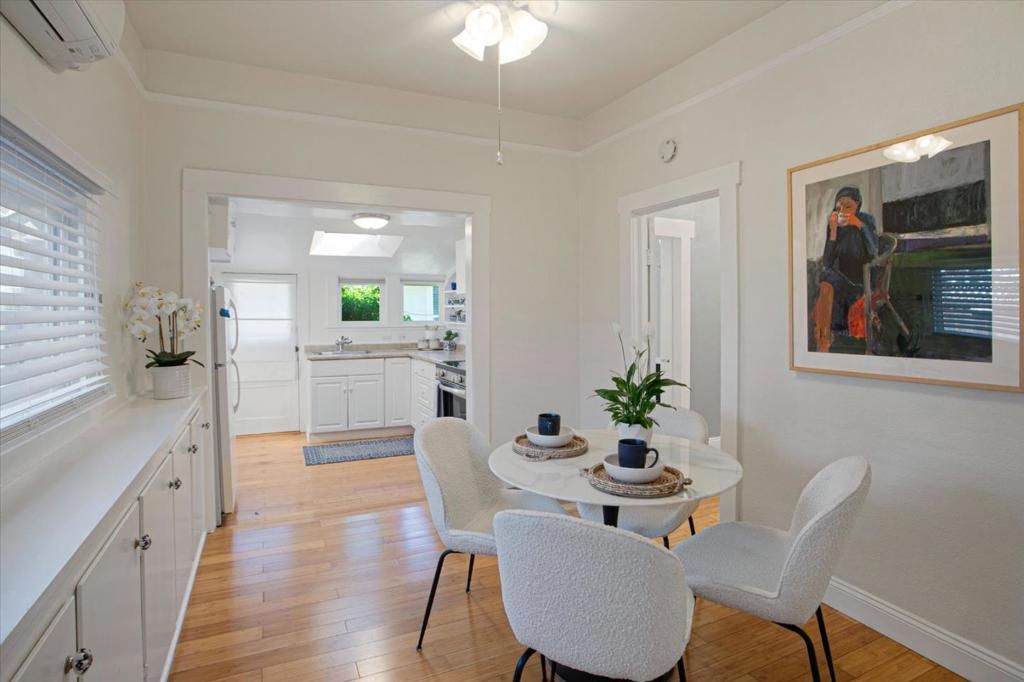 Image 11 of property listing at Stacia Street, Los Gatos, CA 95030