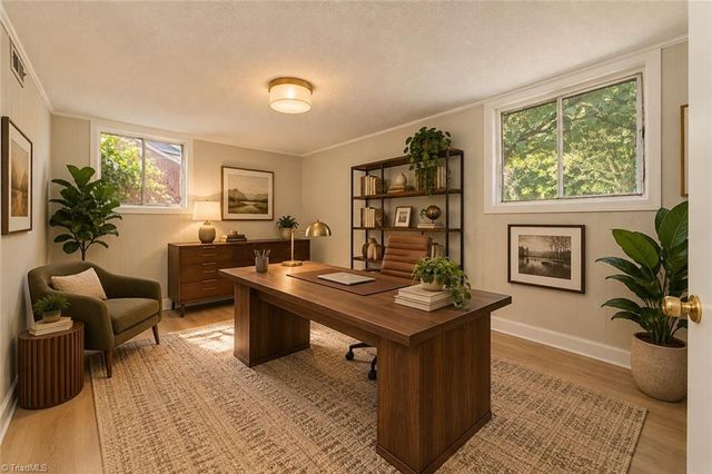 2634 Weymoth Road, Winston-salem, NC 27103