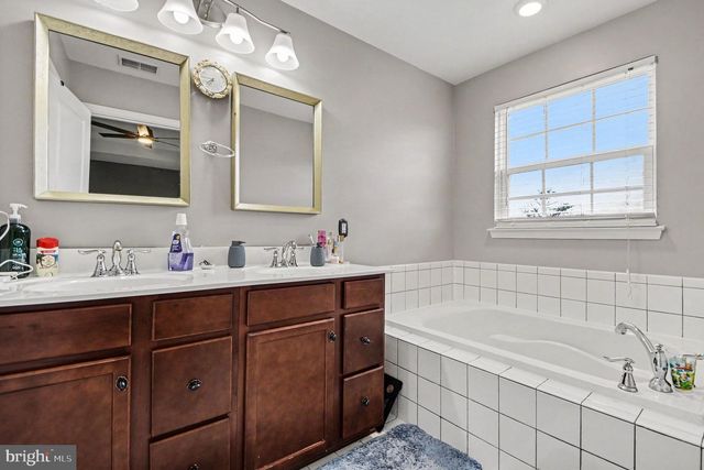 413 ARBOR BLVD, Perkasie, PA 18944