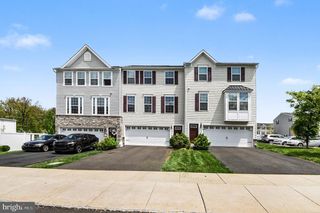 413 ARBOR BLVD, Perkasie, PA 18944