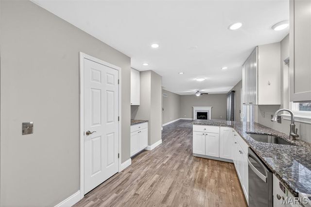 79 Four Winds Drive, St Peters, MO 63376