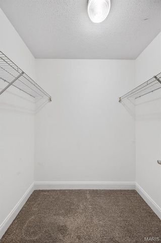 79 Four Winds Drive, St Peters, MO 63376