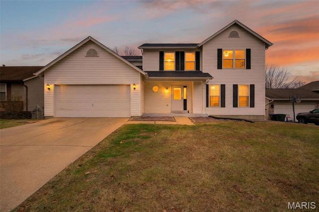 79 Four Winds Drive, St Peters, MO 63376