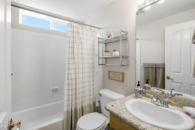 2713 SW Trinity Way, Grants Pass, OR 97527