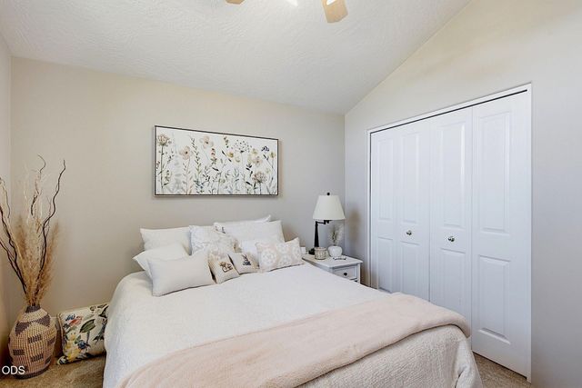 2713 SW Trinity Way, Grants Pass, OR 97527