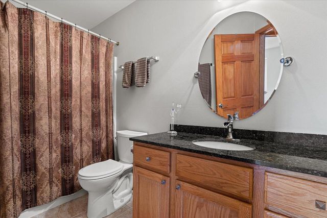 6797 Jamestown DRIVE, West Bend, WI 53090