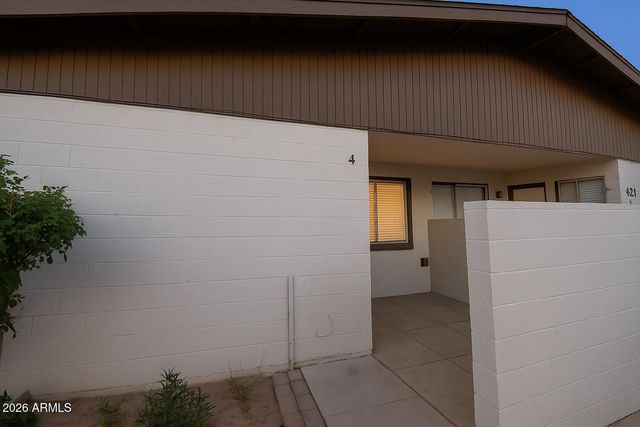 4121 E MORELAND Street, Phoenix, AZ 85008