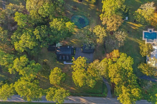 22323 Roberts Cemetery Road, Hockley, TX 77447