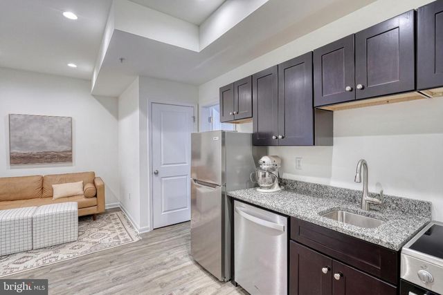 125 HIGH POINTE DR, Hummelstown, PA 17036