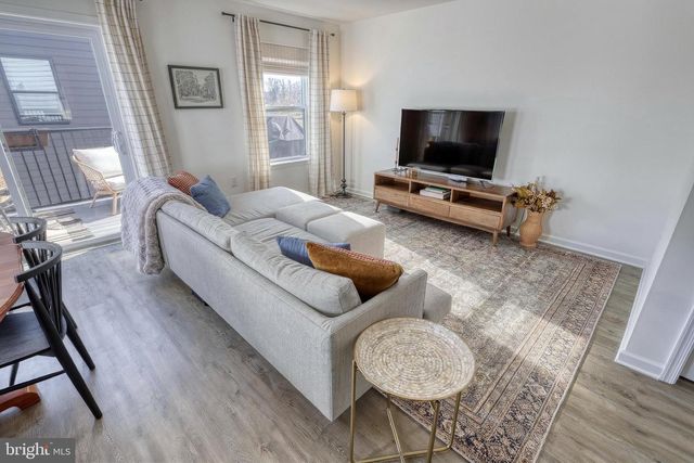 125 HIGH POINTE DR, Hummelstown, PA 17036