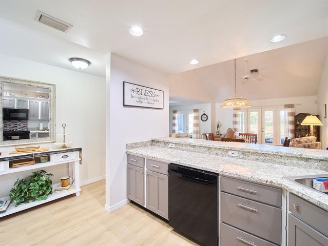 6116 SE Georgetown Place, Hobe Sound, FL 33455
