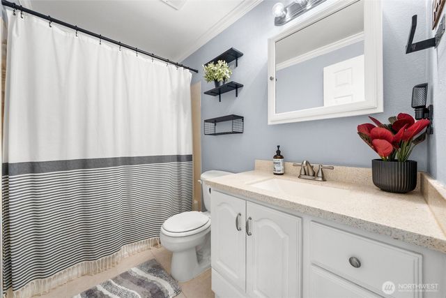 32719 40th Avenue SW, Federal Way, WA 98023