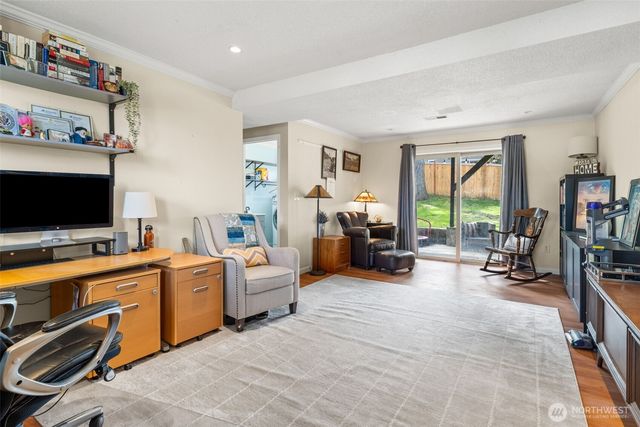 32719 40th Avenue SW, Federal Way, WA 98023