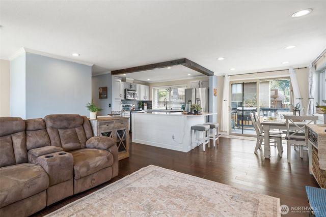 32719 40th Avenue SW, Federal Way, WA 98023