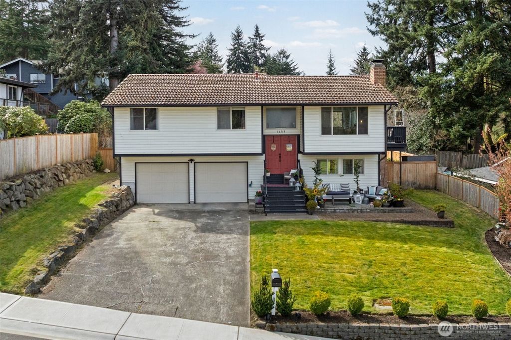32719 40th Avenue SW, Federal Way, WA 98023