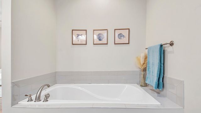 3521 Treasure Circle, Panama City Beach, FL 32408