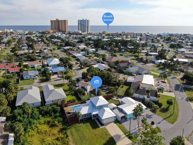 3521 Treasure Circle, Panama City Beach, FL 32408