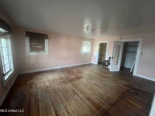 1802 20th Avenue, Gulfport, MS 39501