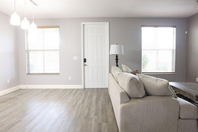 4758 Sierra Lane, Coconut Creek, FL 33073