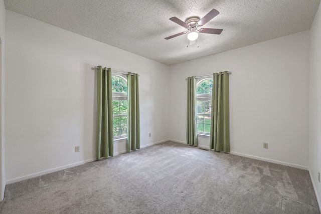 118 King Charles Circle, Summerville, SC 29485