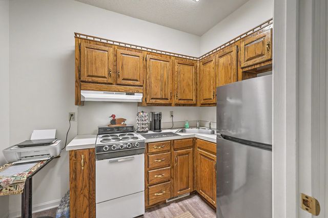 118 King Charles Circle, Summerville, SC 29485