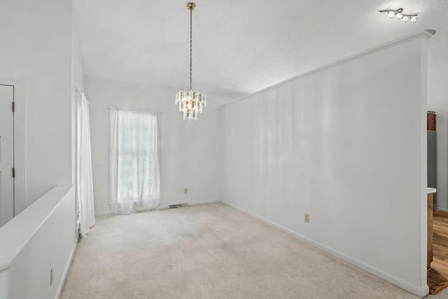 118 King Charles Circle, Summerville, SC 29485