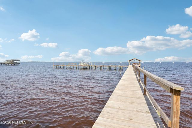 212 ST JOHNS Avenue 201, Green Cove Springs, FL 32043