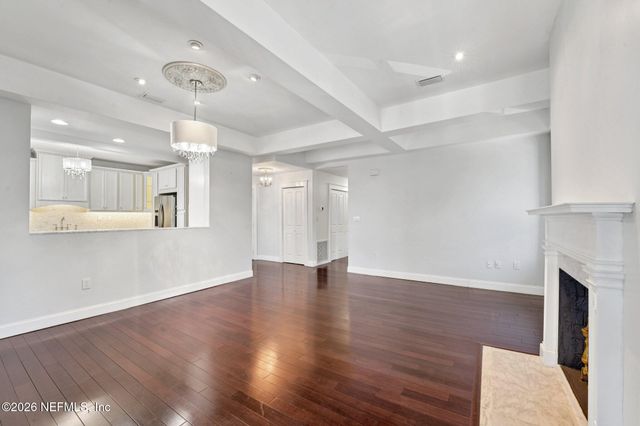 212 ST JOHNS Avenue 201, Green Cove Springs, FL 32043
