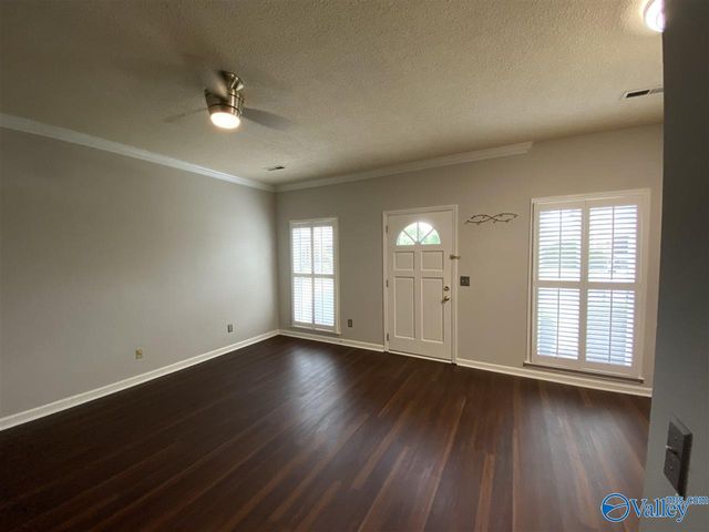 8136 Oldfield Road 6, Huntsville, AL 35802