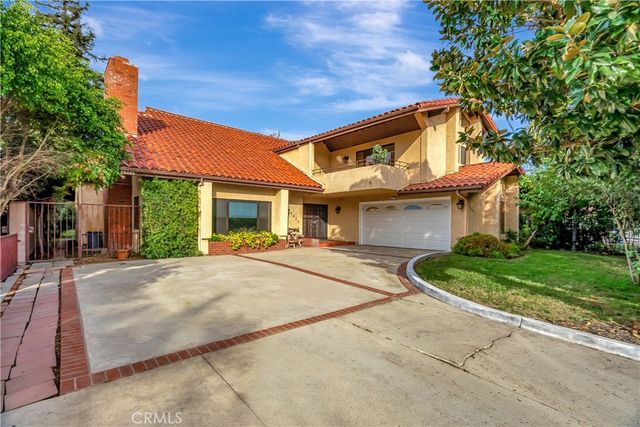 19445 Plummer, Northridge, CA 91324