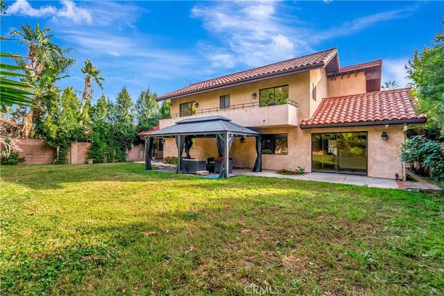 19445 Plummer, Northridge, CA 91324