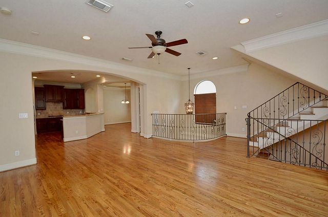 6310 Hamman Street C, Houston, TX 77007