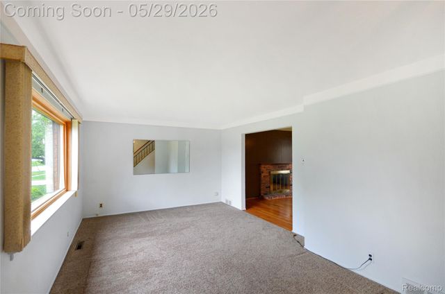 31139 Tecla Drive, Warren, MI 48088