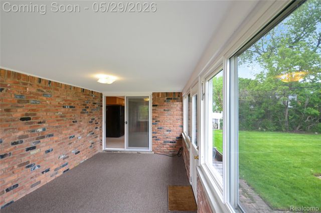 31139 Tecla Drive, Warren, MI 48088