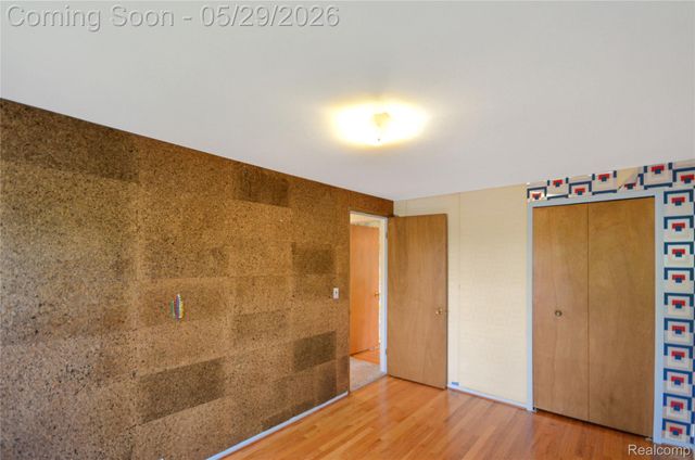 31139 Tecla Drive, Warren, MI 48088