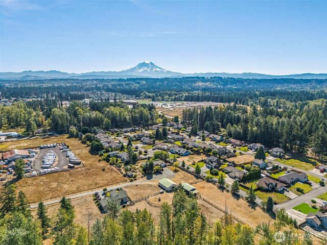 6704 224th Street E, Spanaway, WA 98387
